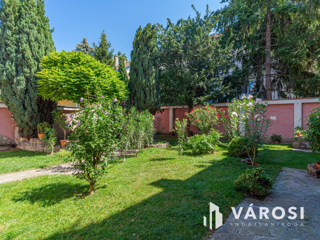 Mediterrán Ház a Tó utcában