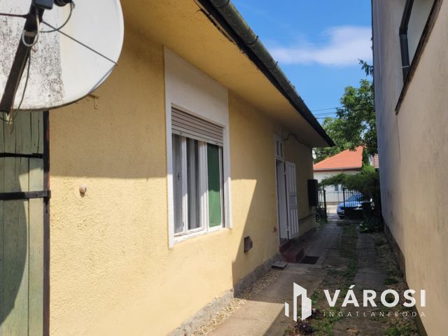 Kertvárosi családi ház