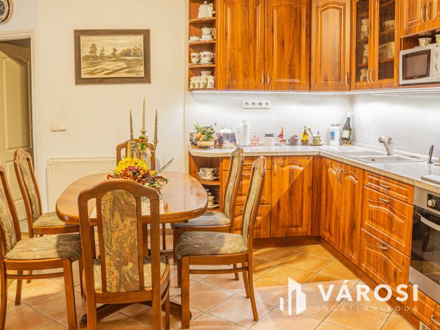 Tágas 2 szobás az I. emeleten garázs lehetőséggel