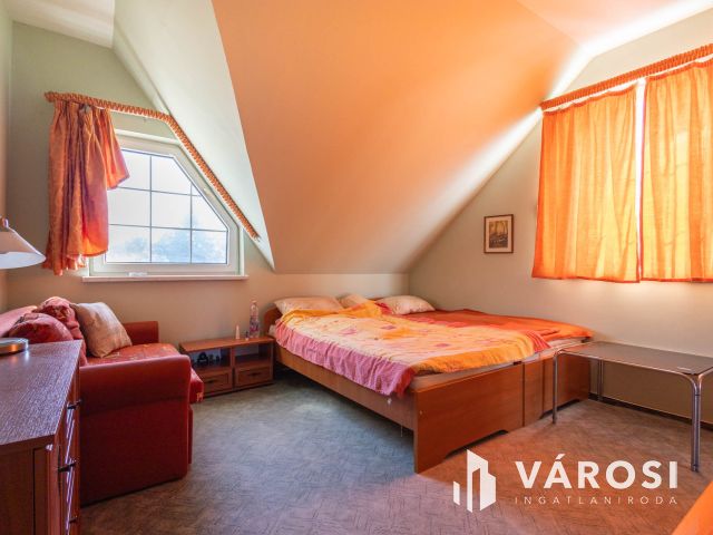 Ez az otthon nem csupán egy ház - igazi családi fészek.