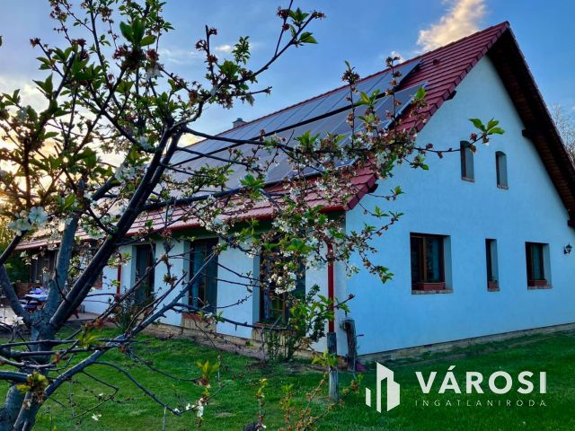 Álombirtok Pesthez közel