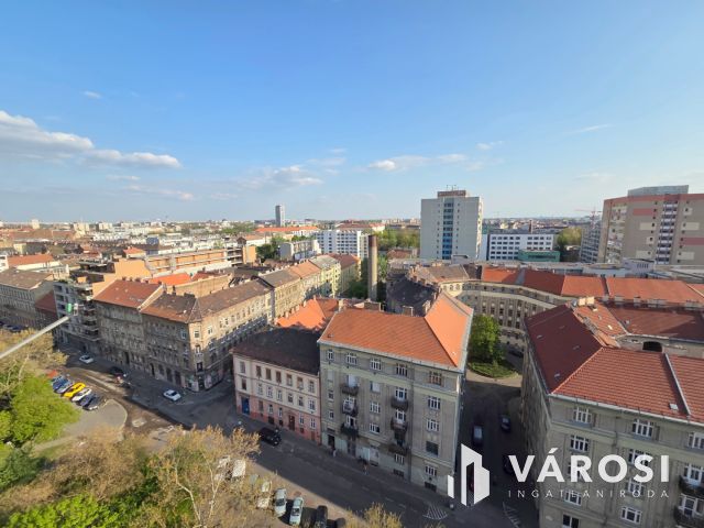 Panorámás butik lakás Bomba helyen