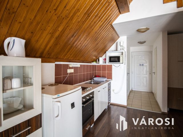 Modern. Fiatalos. Teljesen berendezett